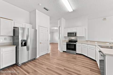 1109 Seattle Slew Lane, Jacksonville FL - photo 14 of 37
