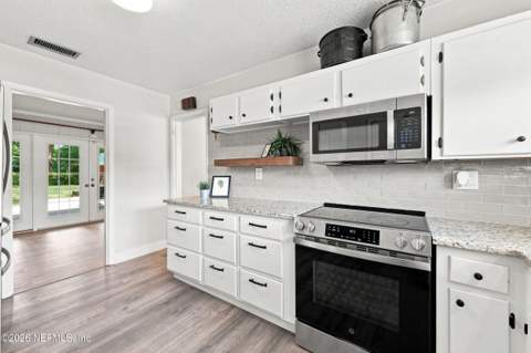 1049 Nightingale Road, Jacksonville FL - photo 16 of 39
