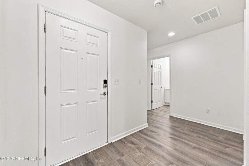 4 bedroom Single Family Residence at 4838 Creek Bluff Lane, Pine Ridge, Middleburg — photo 5