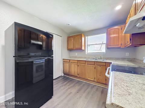 3811 Spring Park Road, Jacksonville FL - photo 8 of 33