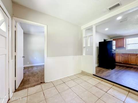 3811 Spring Park Road, Jacksonville FL - photo 13 of 33
