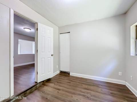 3811 Spring Park Road, Jacksonville FL - photo 24 of 33