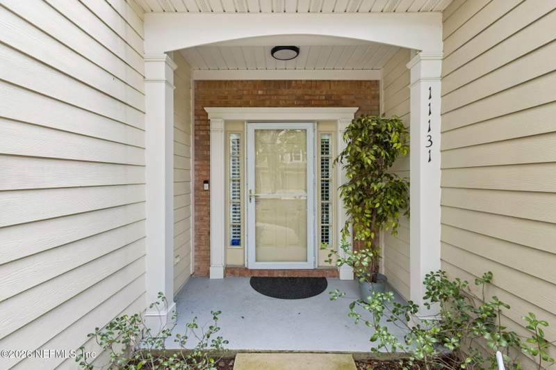 3 bedroom Townhouse at 11131 Castlemain Circle, Oxford Chase, Jacksonville — photo 5