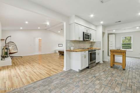 8740 Waterfront Terrace, Jacksonville FL - photo 13 of 43