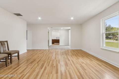 8740 Waterfront Terrace, Jacksonville FL - photo 23 of 43