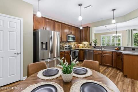 11131 Castlemain Circle, Jacksonville FL - photo 23 of 56