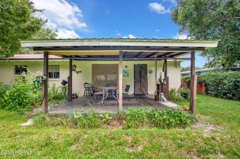 302 Westover Circle, Palatka FL - photo 20 of 32