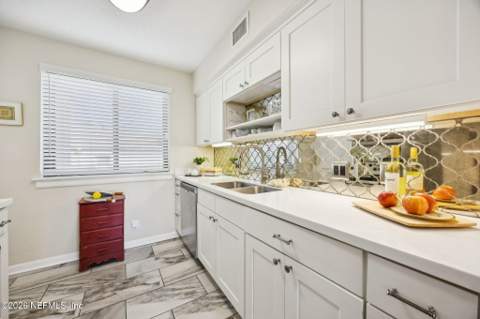 1789 River Road #2, Jacksonville FL - photo 9 of 42