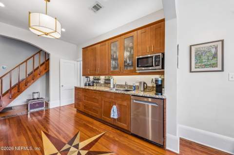 1600 Edgewood Avenue, Jacksonville FL - photo 13 of 39