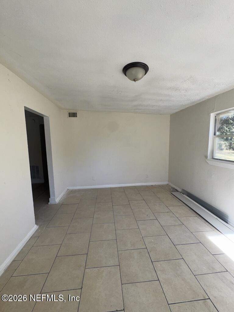 3 bedroom Single Family Residence at 1637 E 15th Street, Thompsons Addition, Jacksonville — photo 3