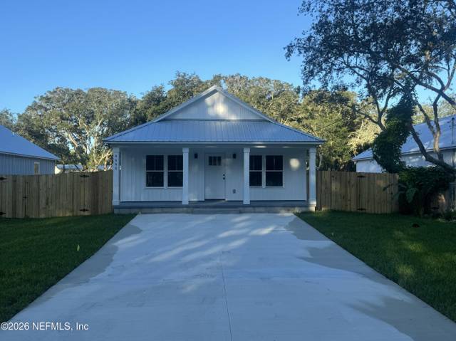 916 KENNEDY Drive
