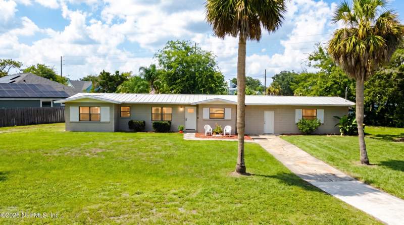 3 bedroom Single Family Residence at 1103 Palm Circle, Pine Grove, Jacksonville Beach — photo 2