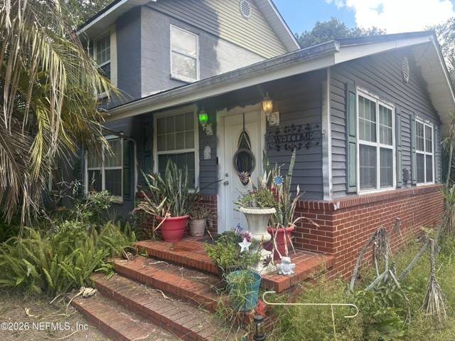 1381 HAMILTON Street