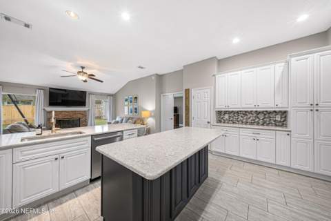 2044 Midnight Moon Trail, Jacksonville FL - photo 11 of 47
