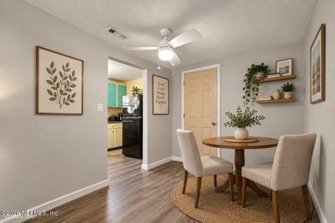 5217 Wabash Boulevard, Jacksonville FL - photo 8 of 28