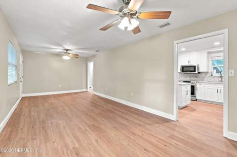 11948 Aaron Road, Jacksonville FL - photo 15 of 33