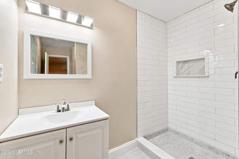 11948 Aaron Road, Jacksonville FL - photo 24 of 33