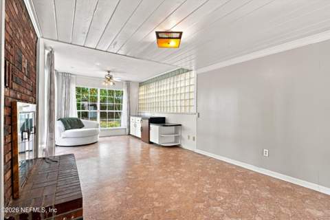 2443 Cedar Shores Circle, Jacksonville FL - photo 6 of 29