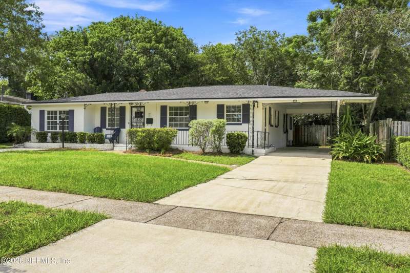 3 bedroom Single Family Residence at 2443 Cedar Shores Circle, Cedar Shores, Jacksonville — photo 3