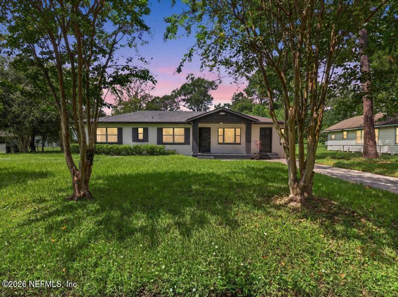 4 bedroom Single Family Residence at 1108 Leeda Drive, Commissioners Plat, Jacksonville — photo 3