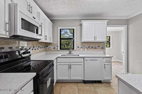 1108 Leeda Drive, Jacksonville FL - photo 13 of 35