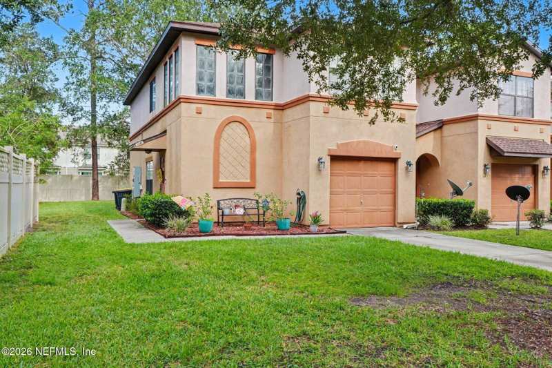 3 bedroom Townhouse at 5341 Brighton Park Lane, Brighton Park, Jacksonville — photo 1