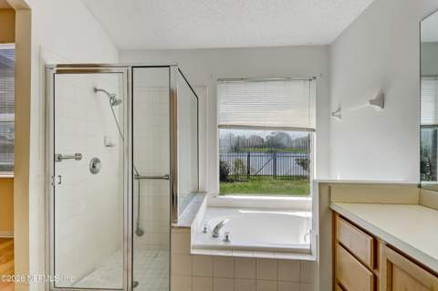 13062 Brians Creek Drive, Jacksonville FL - photo 24 of 39