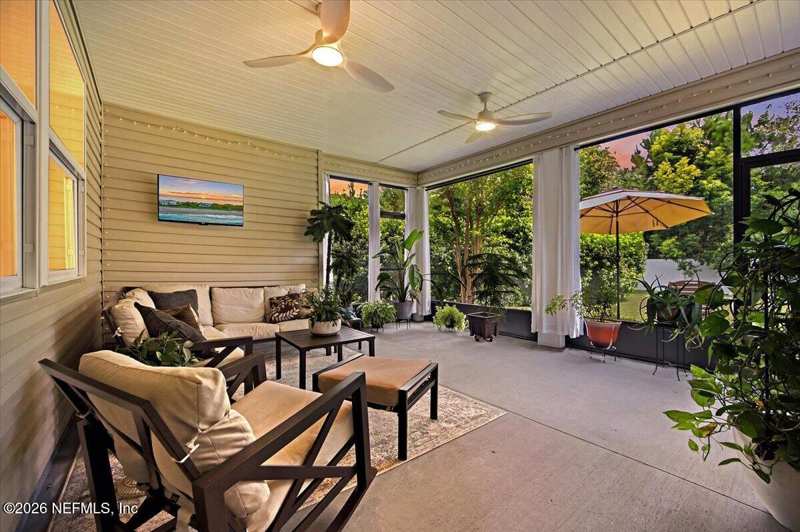 3 bedroom Single Family Residence at 2977 McCrone Way, The Woodlands, Jacksonville — photo 1