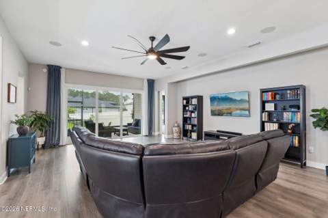 2996 Goose Creek Lane, Green Cove Springs FL - photo 10 of 49