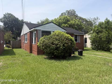 4225 Springfield Boulevard, Jacksonville FL - photo 15 of 48