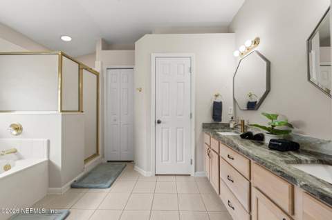 6352 Lake Plantation Drive, Jacksonville FL - photo 23 of 42