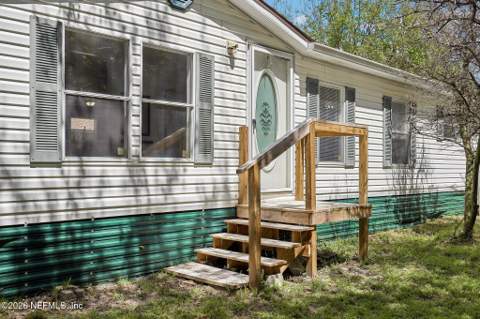 3602 Bowden Circle, Jacksonville FL - photo 6 of 44