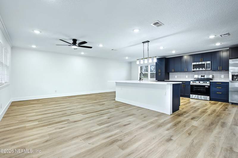 3 bedroom Single Family Residence at 8529 Burkhall Street, Arlingwood, Jacksonville — photo 5