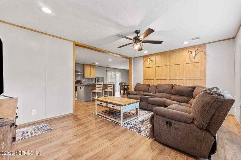 4 bedroom Manufactured Home at 44043 Red Oak Court, Swallowfork Estates, Callahan — photo 5