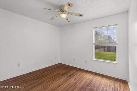 9435 Prosperity Lake Drive, Jacksonville FL - photo 20 of 41