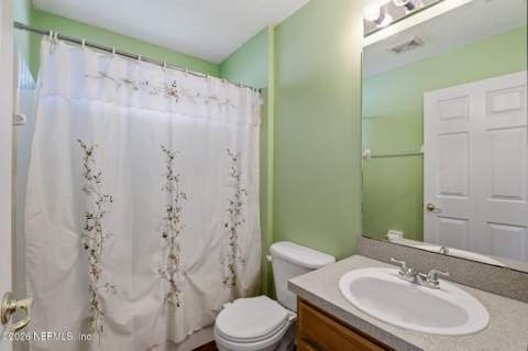 9435 Prosperity Lake Drive, Jacksonville FL - photo 21 of 41