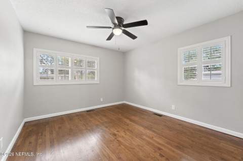 2443 Ironwood Drive, Jacksonville FL - photo 16 of 23