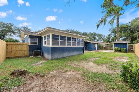 2443 Ironwood Drive, Jacksonville FL - photo 21 of 23