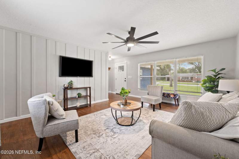 3 bedroom Single Family Residence at 2443 Ironwood Drive, Love Grove Acres, Jacksonville — photo 4