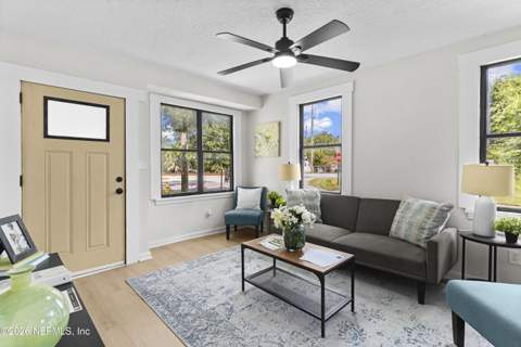 703 King Street, Jacksonville FL - photo 10 of 38