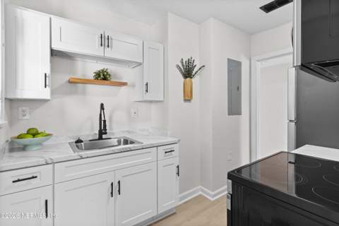 703 King Street, Jacksonville FL - photo 16 of 38