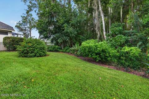 7839 Heather Lake Court, Jacksonville FL - photo 8 of 88