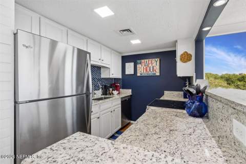 1112 Beach Walker Road, Fernandina Beach FL - photo 17 of 61