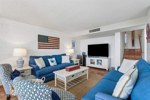 1112 Beach Walker Road, Fernandina Beach FL - photo 11 of 61