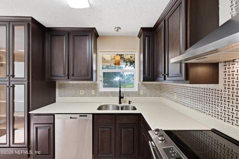 12430 Gentle Ben Court, Jacksonville FL - photo 16 of 40