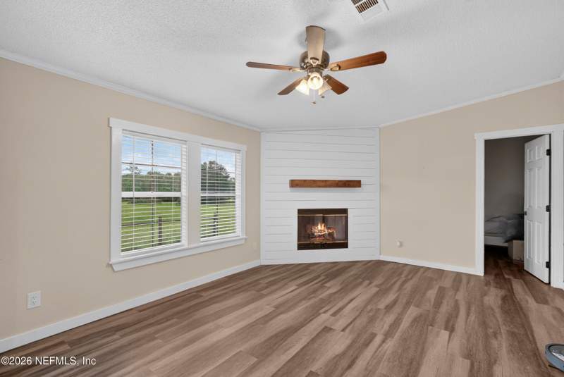 4 bedroom Manufactured Home at 15012 Rein Court, Glen St. Mary, Glen St. Mary — photo 5
