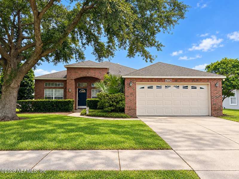 4 bedroom Single Family Residence at 13062 Brians Creek Drive, Johns Creek, Jacksonville — photo 1
