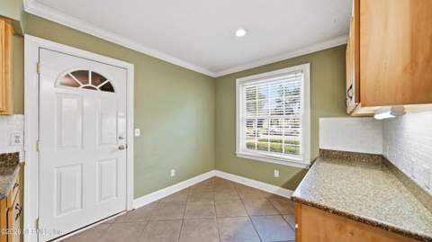5340 Gathering Oaks Court, Jacksonville FL - photo 10 of 70