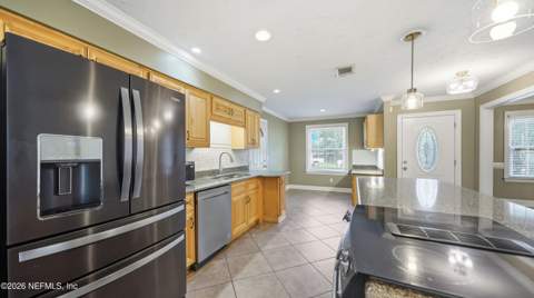 5340 Gathering Oaks Court, Jacksonville FL - photo 17 of 70