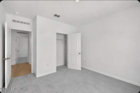 8178 Archibald Terrace, Jacksonville FL - photo 15 of 22